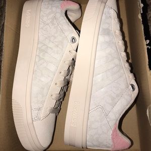 K-Swiss Women’s Court Frasco Sneaker